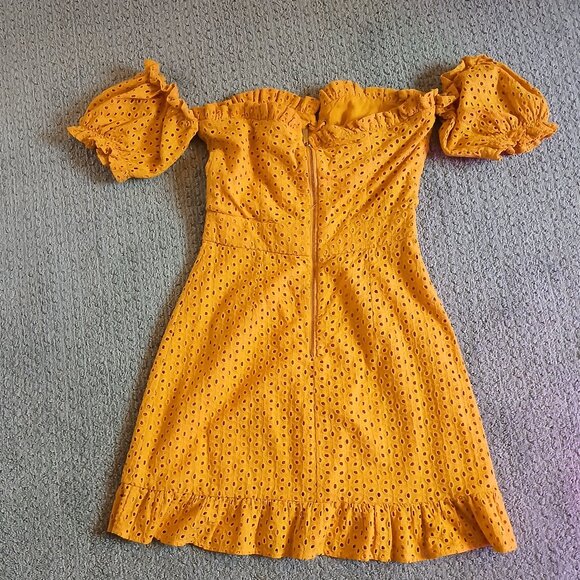 Summer dress - Picture 2 of 8